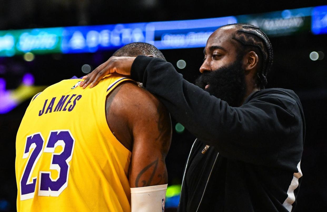 浓眉赛后接受采访：哈登是我最难对付的对手的简单介绍