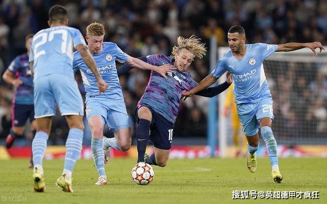 包含羽毛球小组赛,塞外海豚队与东城铁骑队翻盘,阵地战处理得当!防线高度稳定的词条 包含羽毛球小组赛,塞外海豚队与东城铁骑队翻盘,阵地战处理得当!防线高度稳定的词条