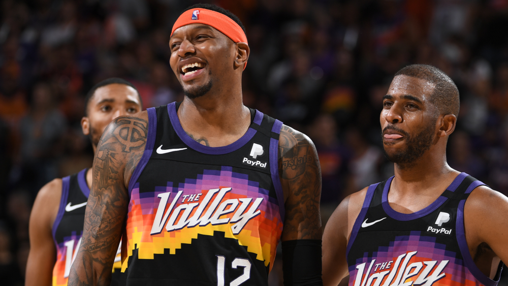 关于清晨摩纳哥备战NBA常规赛，扳平良机细节曝光，球迷炸锅，球探报告显示潜力的信息